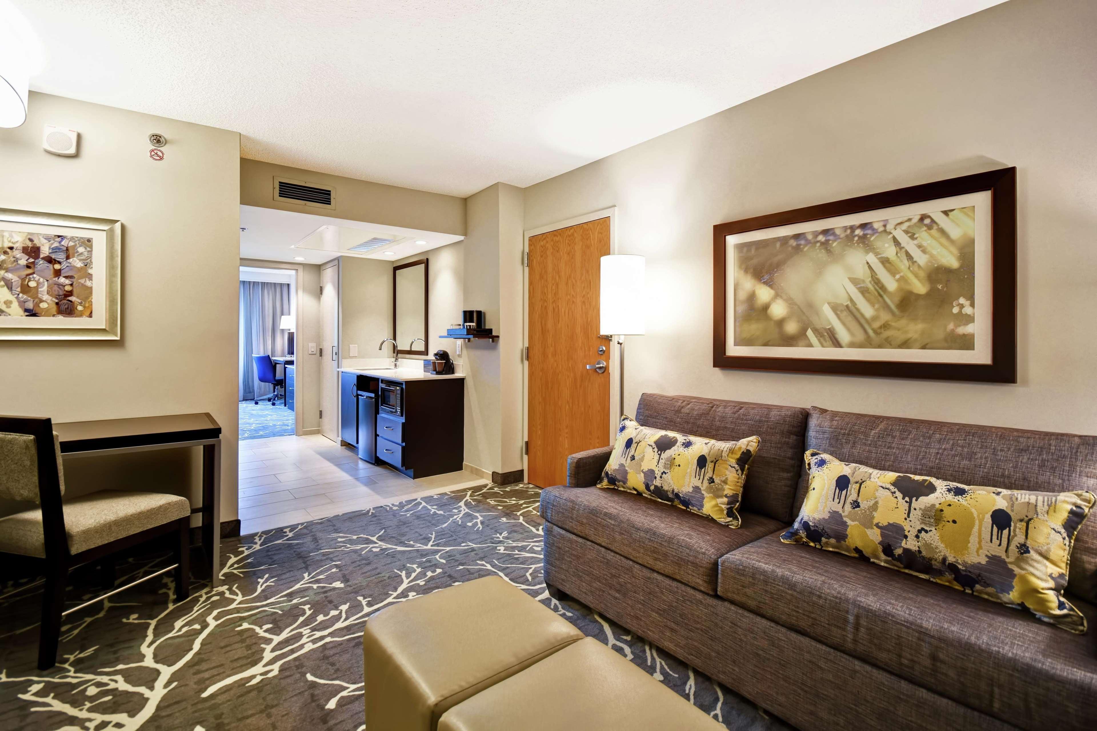 Embassy Suites By Hilton Raleigh Durham Research Triangle Cary Exterior foto